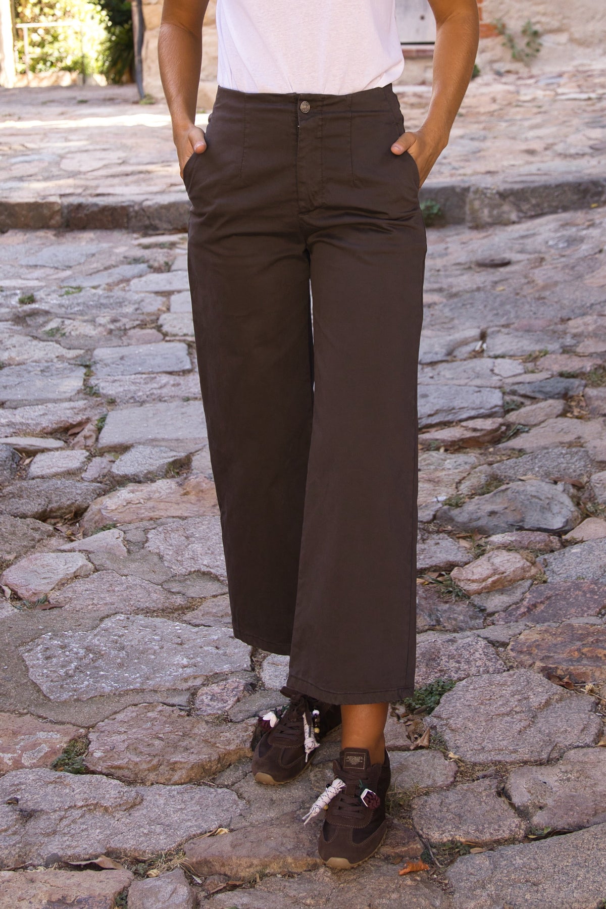 Pantalón esencial de pierna ancha