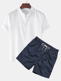 Conjunto de camisa de manga corta con textura de lino y pantalón corto de baño con elegante estampado de rayas