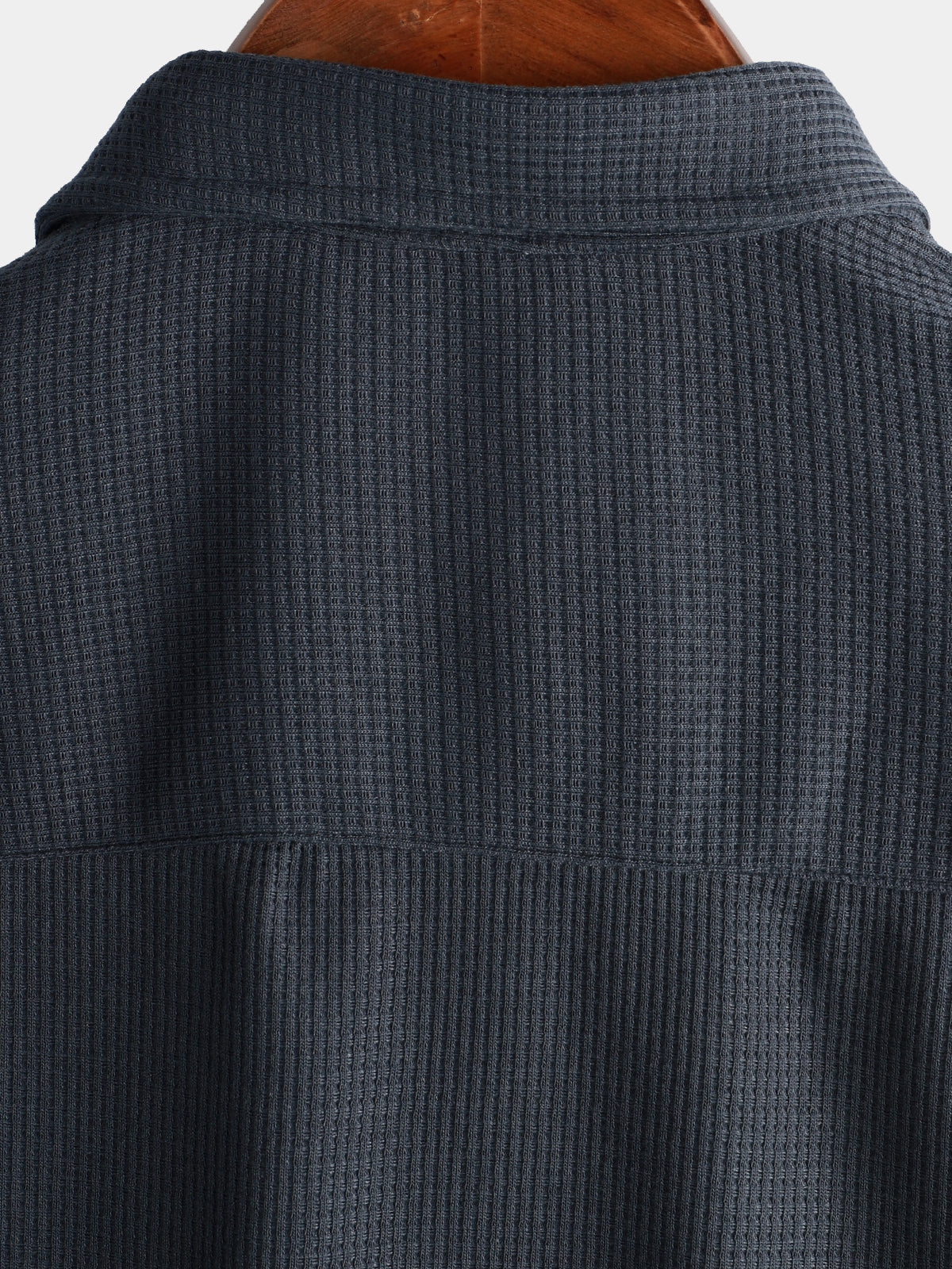Camisa casual de hombre con textura de gofre