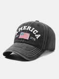 Gorra de béisbol vintage 1776 con efecto desgastado, acabado lavado y bordado de la bandera estadounidense