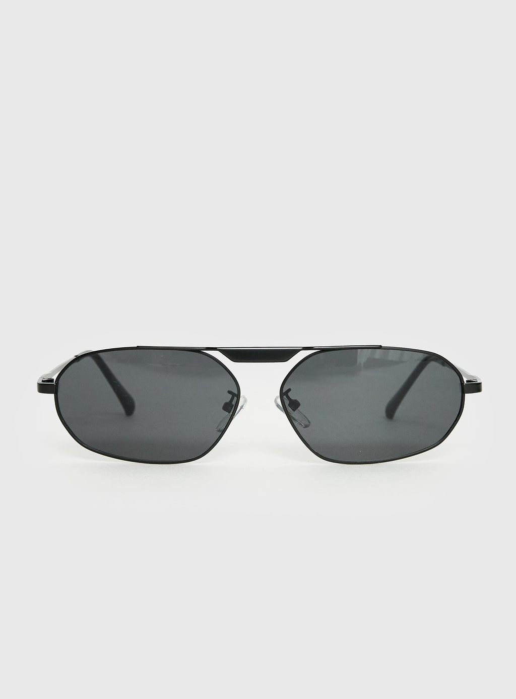 Gafas de sol clásicas negras