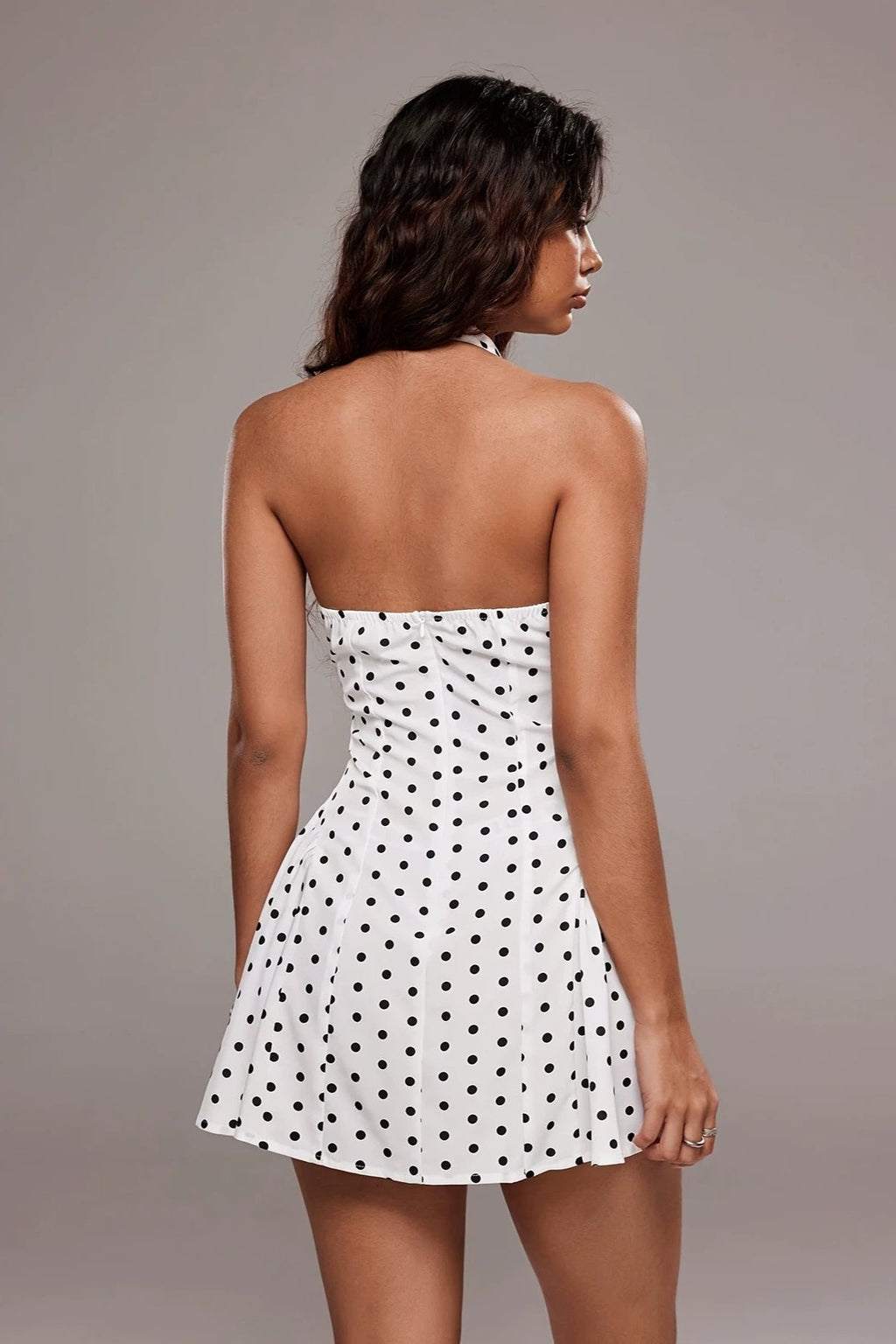 Vestido mini con escote