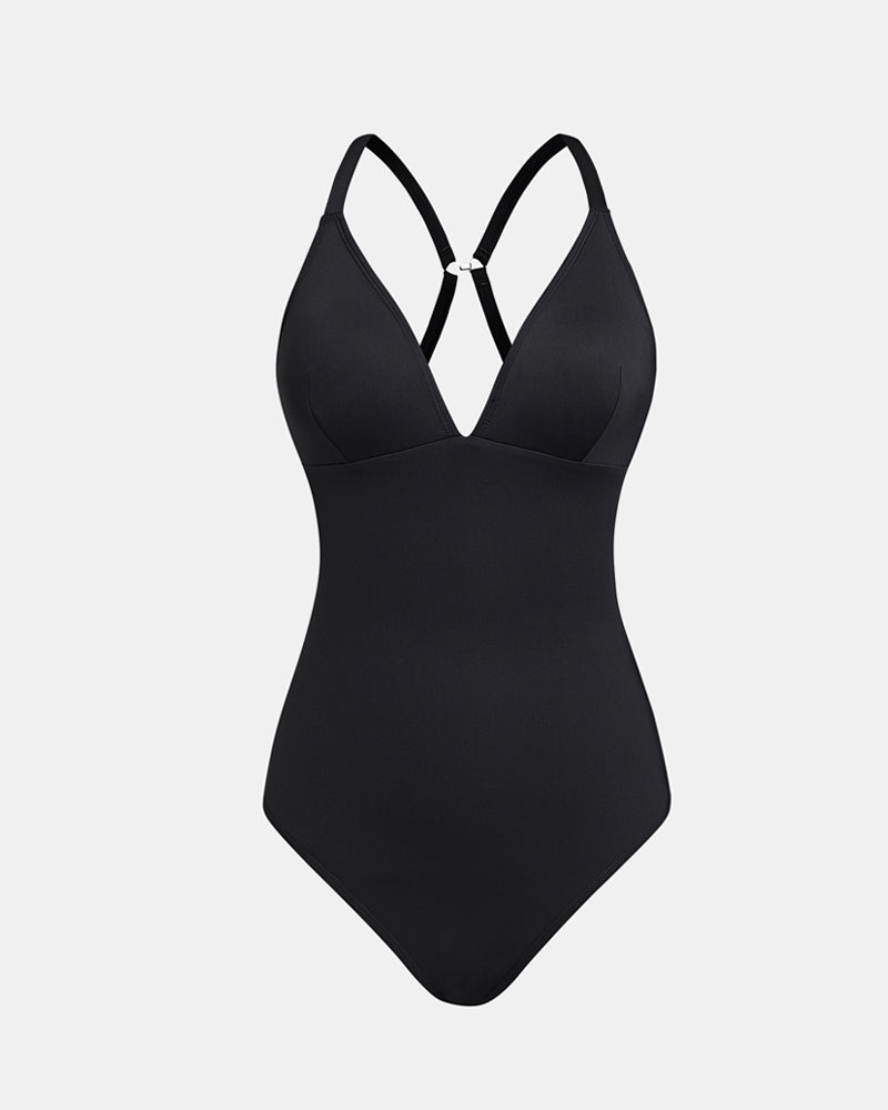 Traje de baño de una pieza con escote