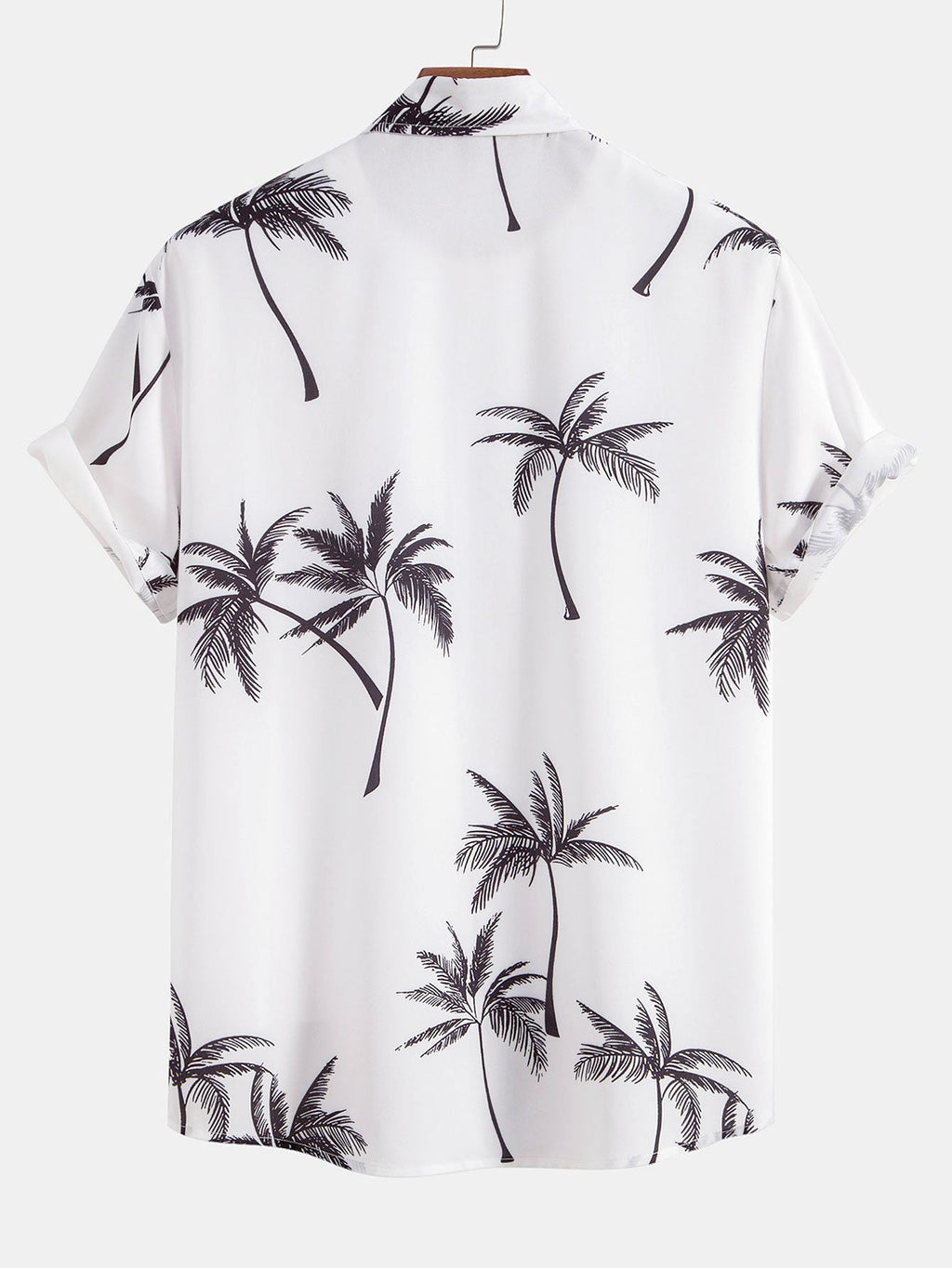 Conjunto de camisa abotonada con estampado de palmeras y shorts de baño a rayas
