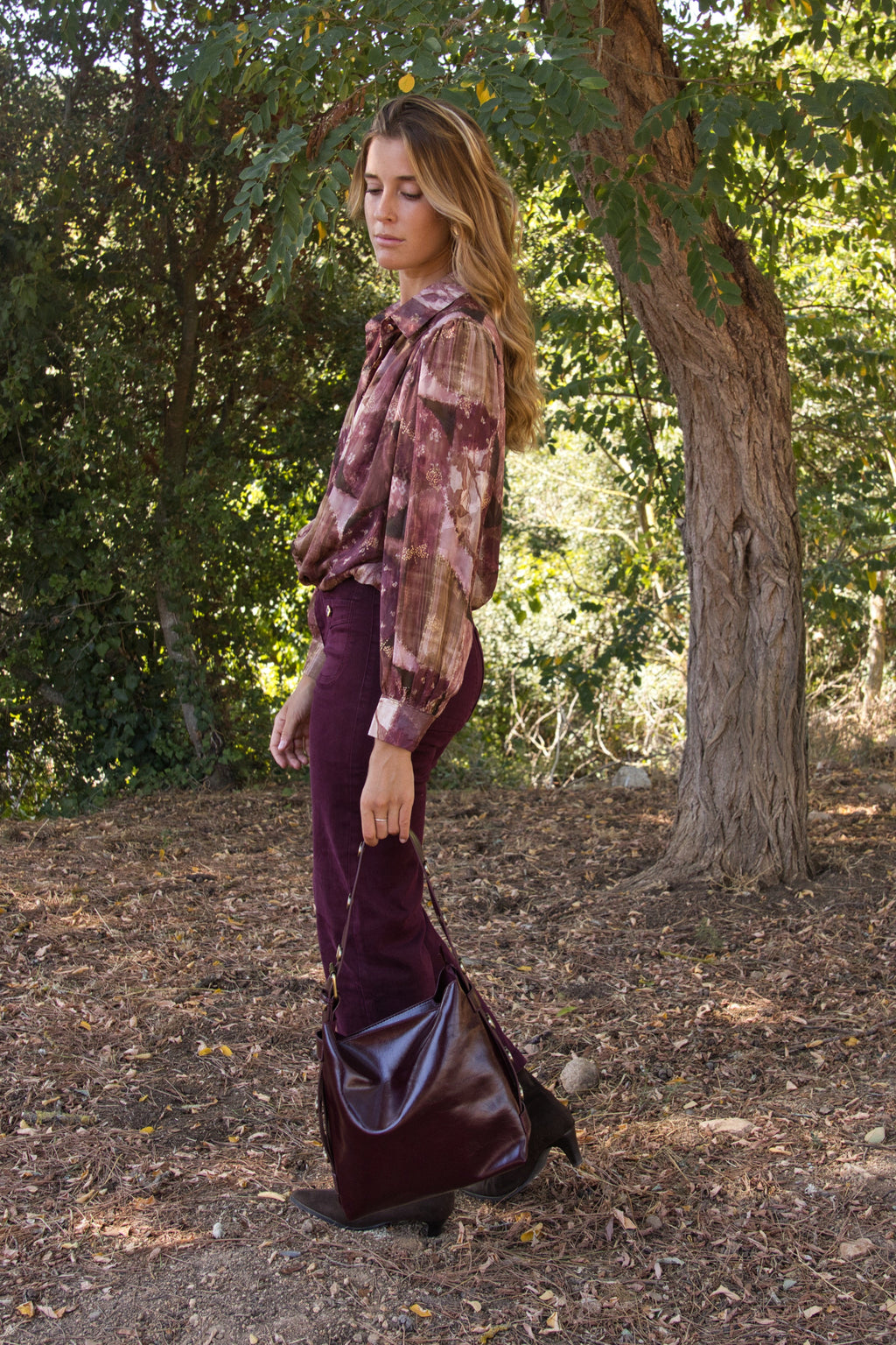 Blusa elegante con flores
