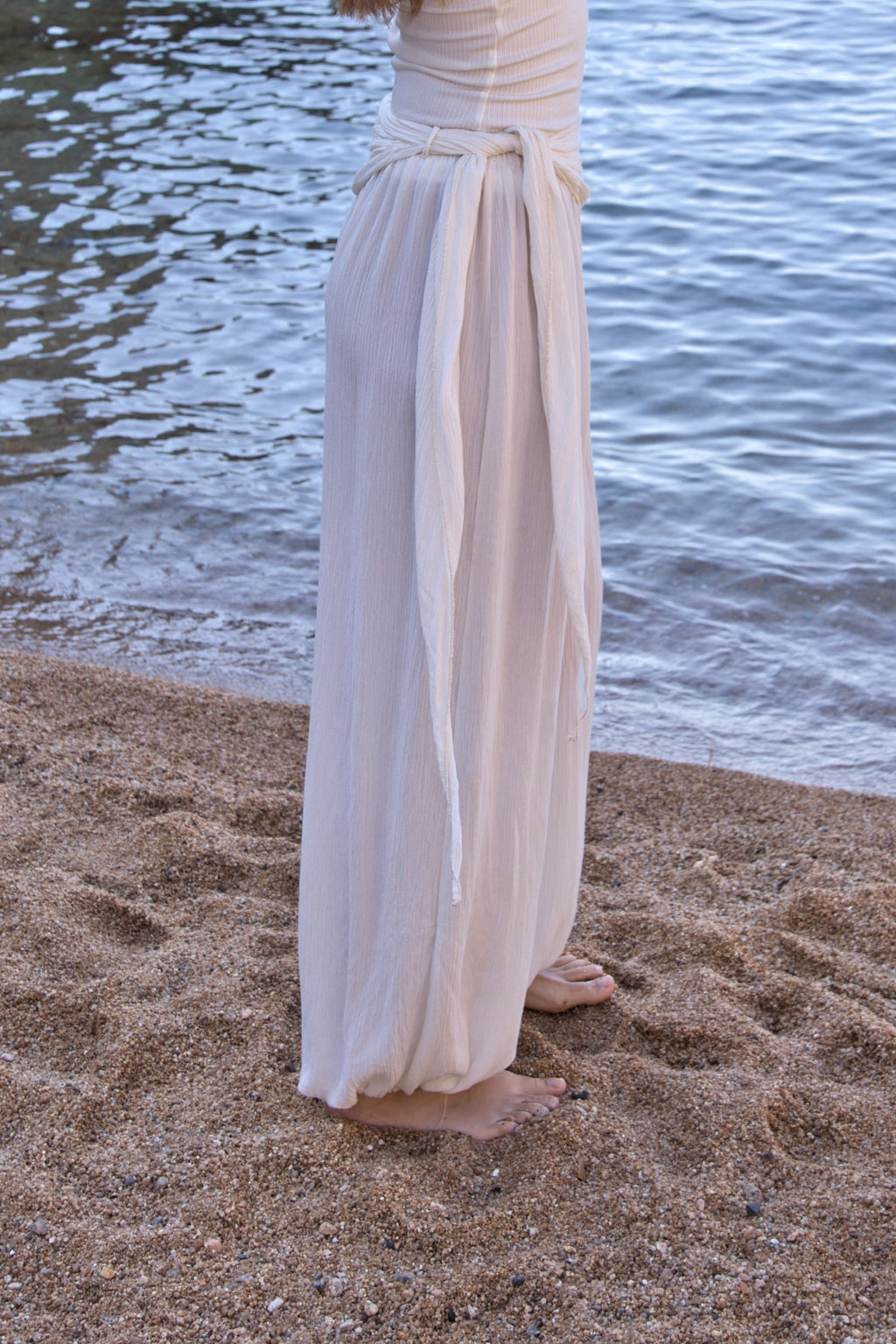 Pantalón Brisa Elegante con Fajín Ajustable