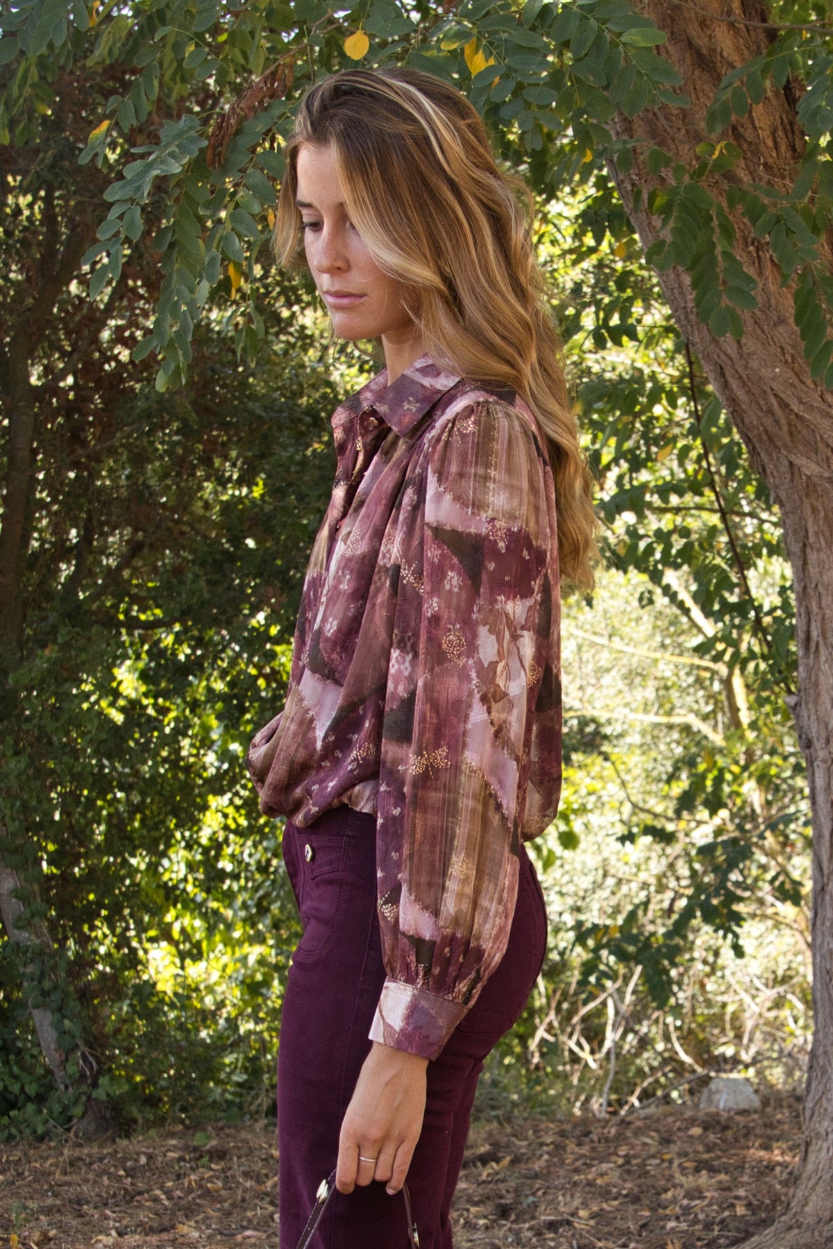 Blusa elegante con flores