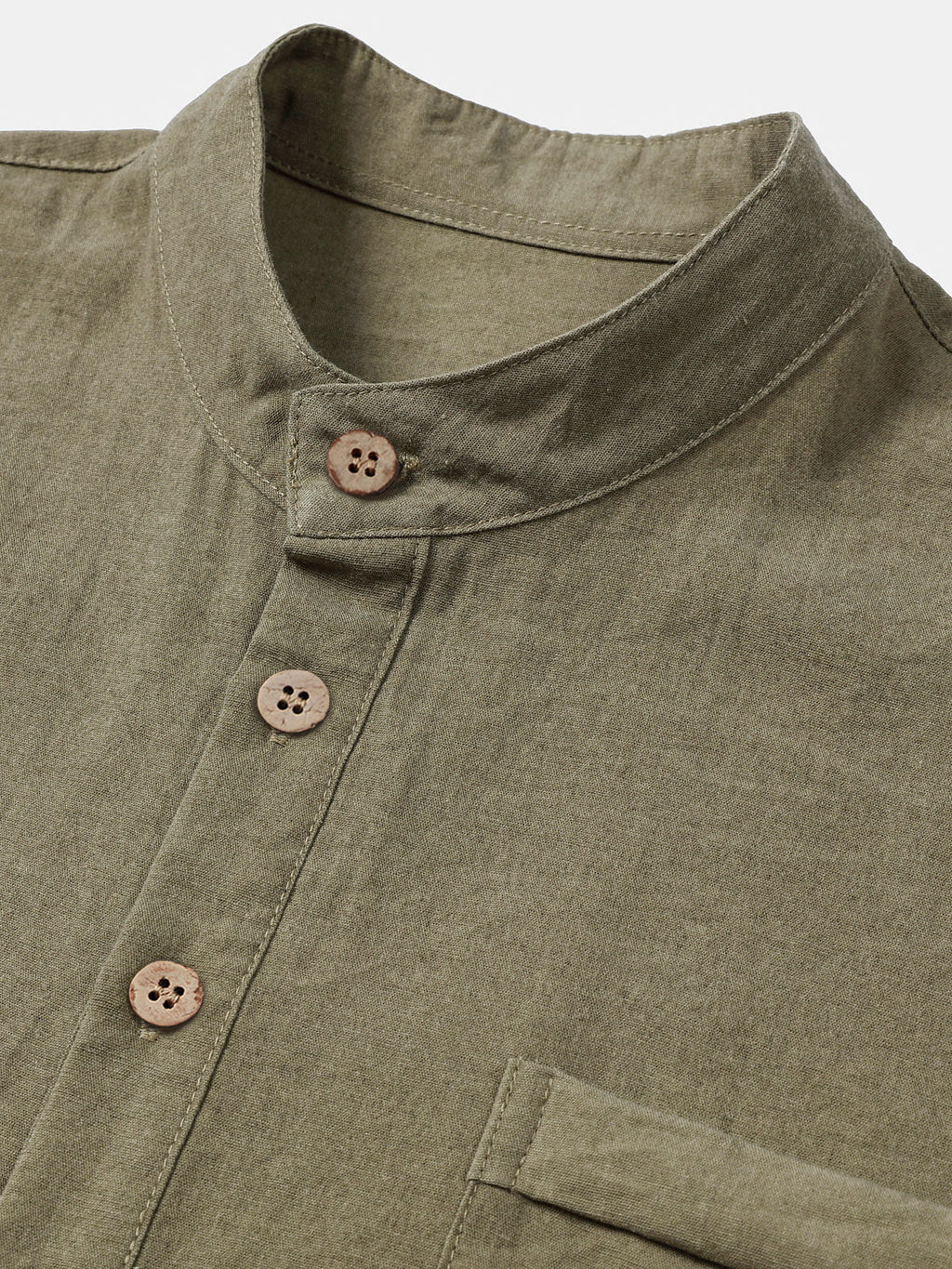 Camisa casual de manga corta para hombre con media botonadura