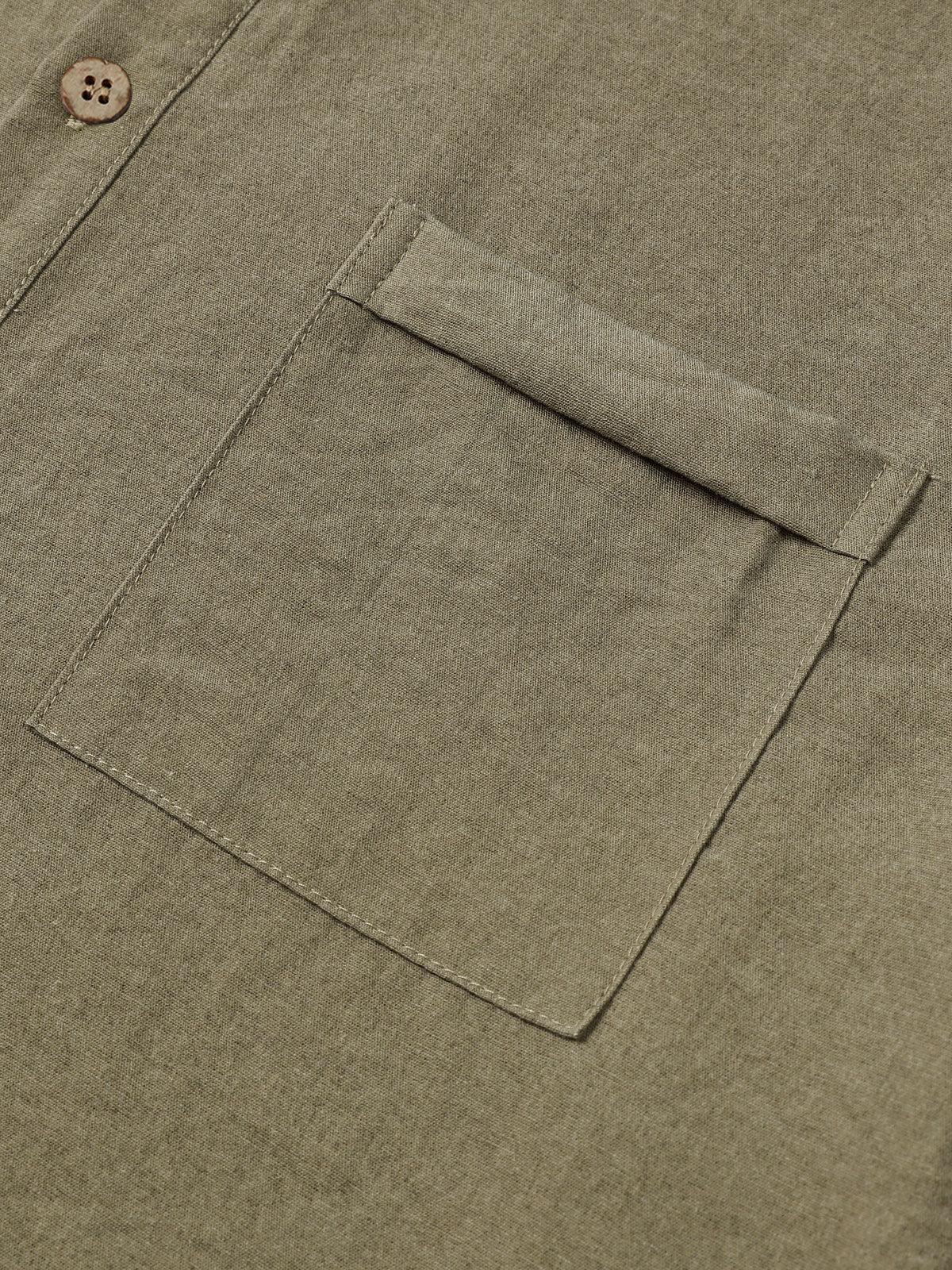 Camisa casual de manga corta para hombre con media botonadura