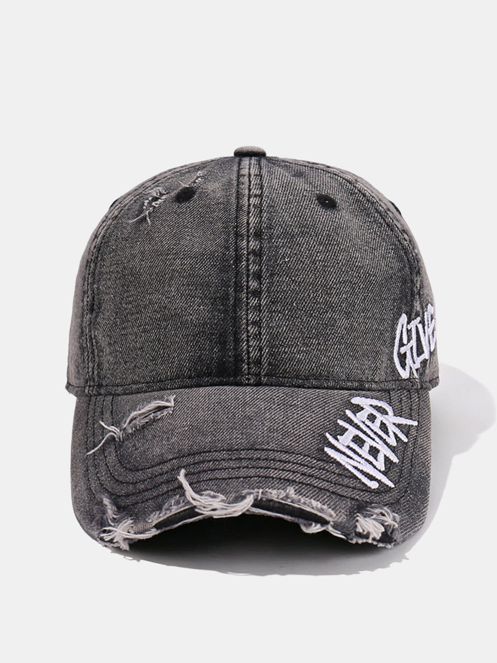 Gorra de mezclilla vintage con visera deshilachada y eslogan bordado «Nunca te rindas»