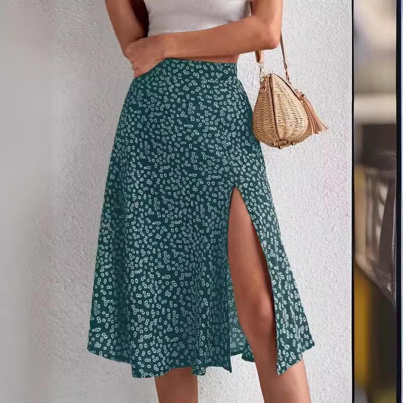 Falda con abertura hasta el muslo