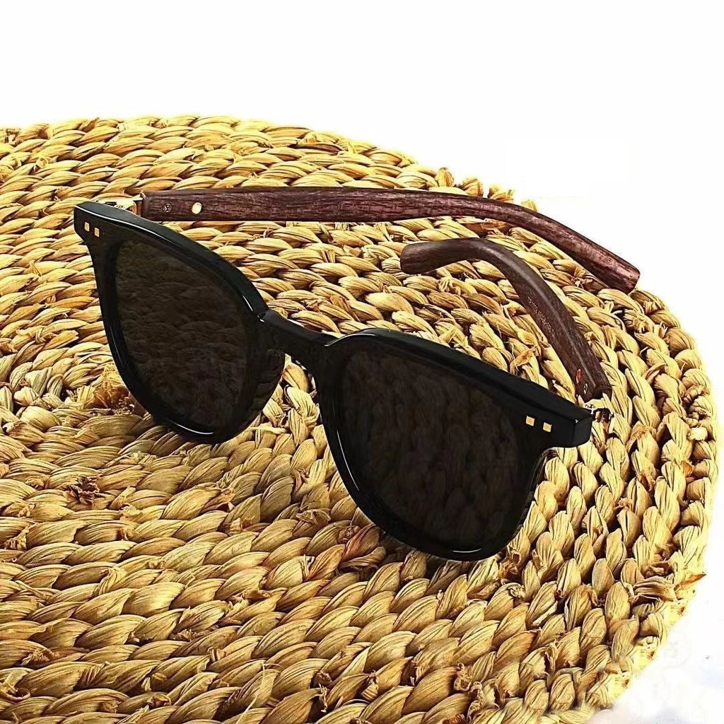 Gafas de sol elegantes ligeras