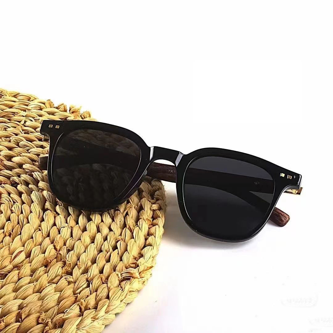 Gafas de sol elegantes ligeras