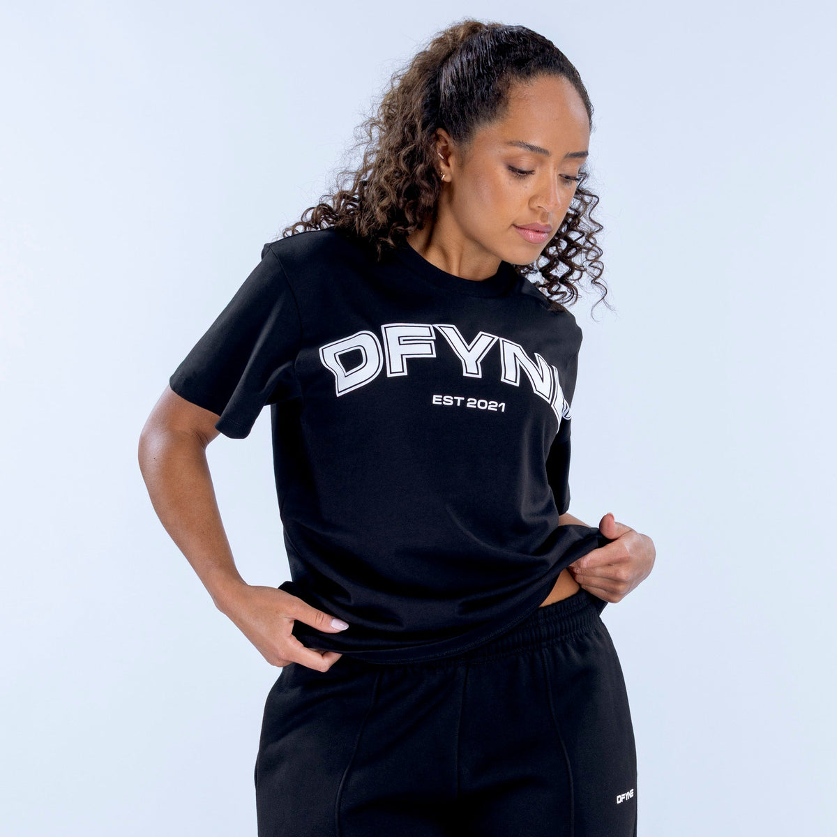 Camiseta premium con estampado gráfico