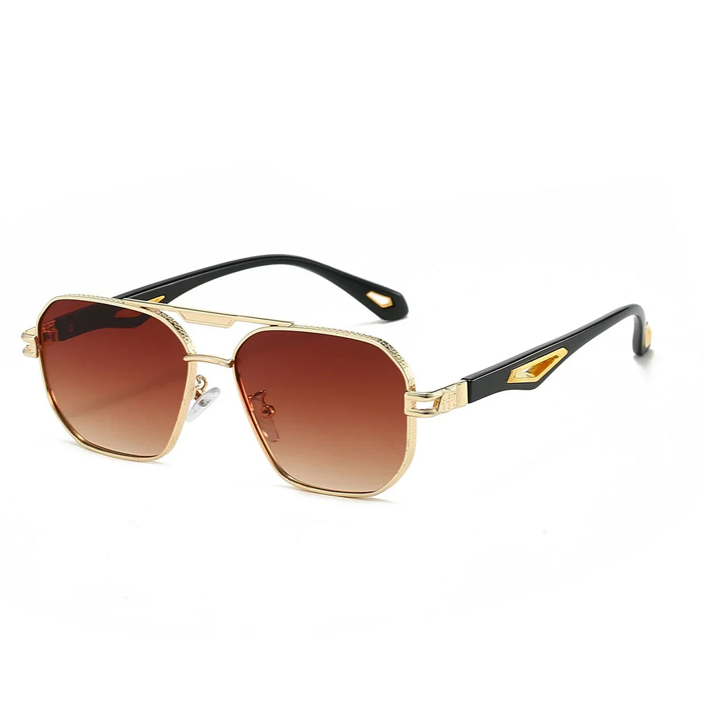Gafas de sol elegantes negras