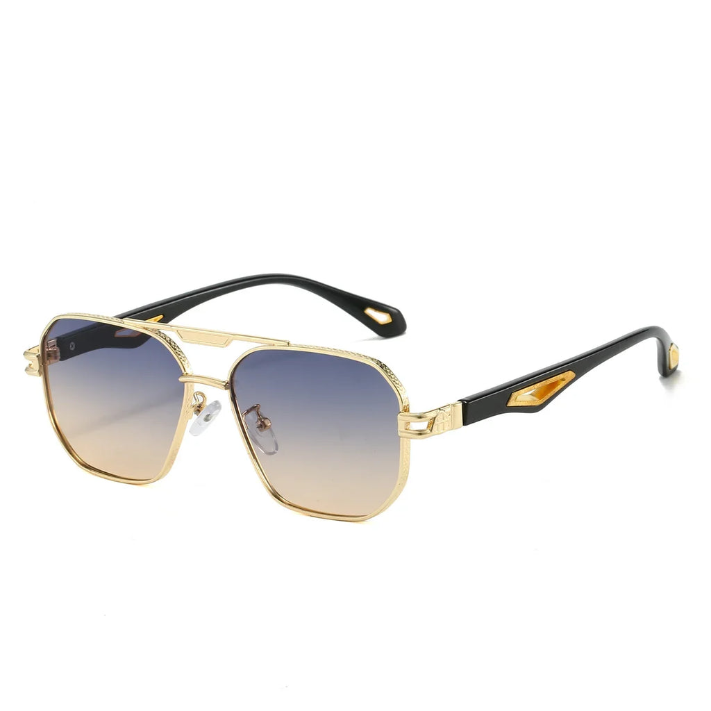 Gafas de sol elegantes negras