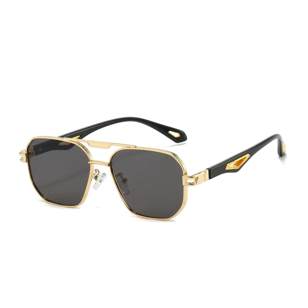 Gafas de sol elegantes negras