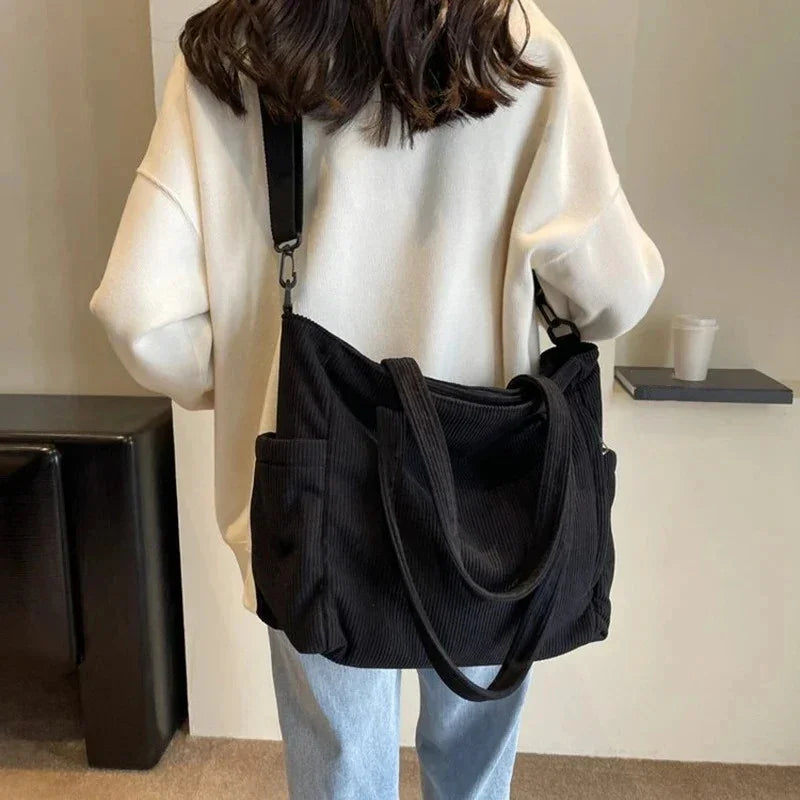 Bolso tote Alma acanalado con elegante detalle de cuerda
