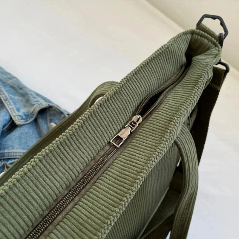 Bolso tote Alma acanalado con elegante detalle de cuerda