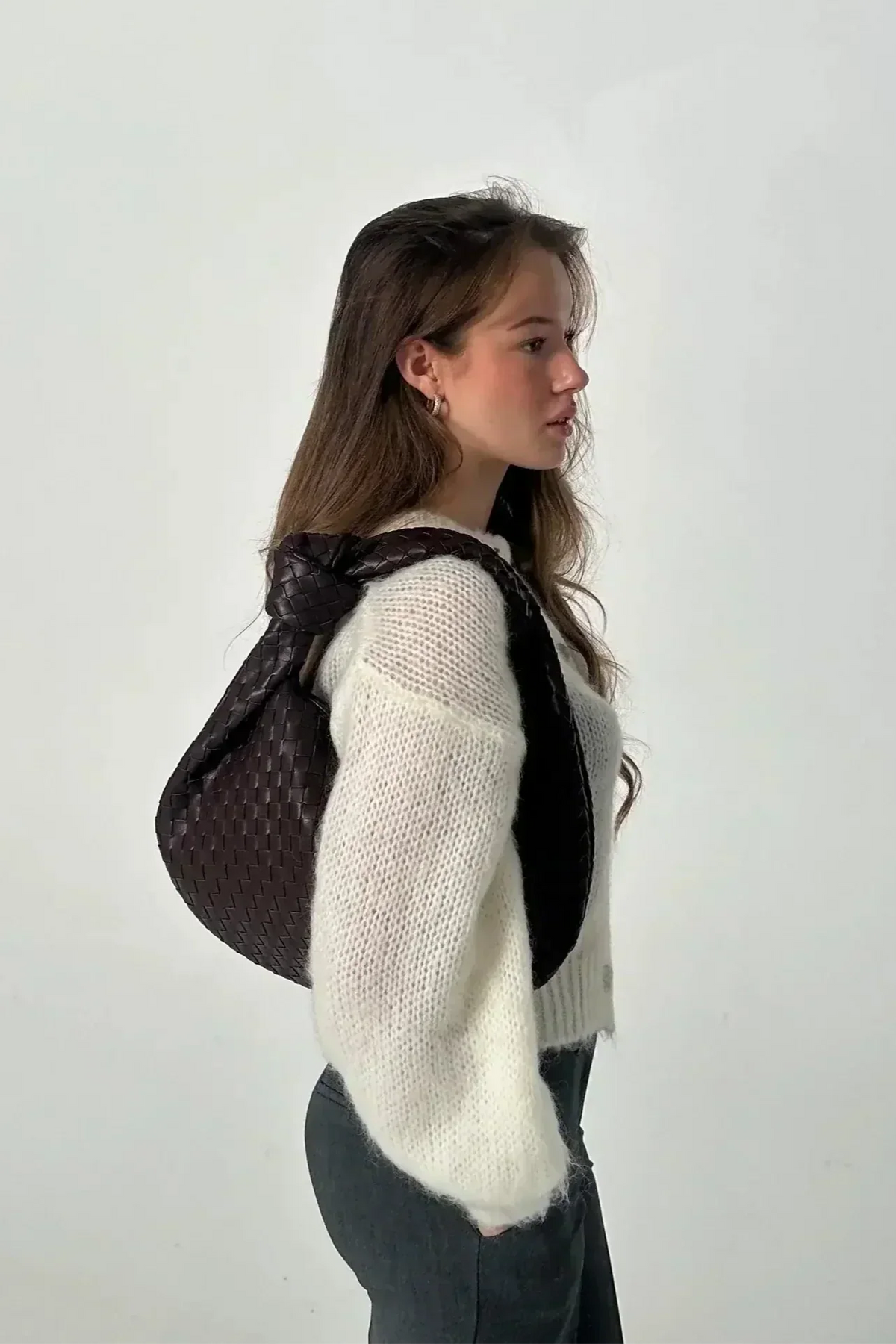 Sage | Elegante bolso de hombro mediano tejido