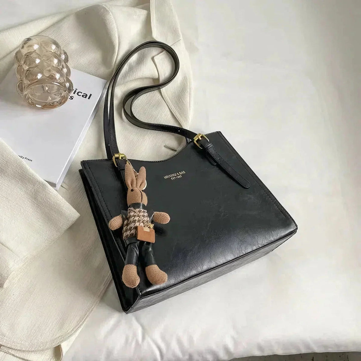 MIKAXIQI & BAGS | Bolsa Vegana Elegante y Encantadora