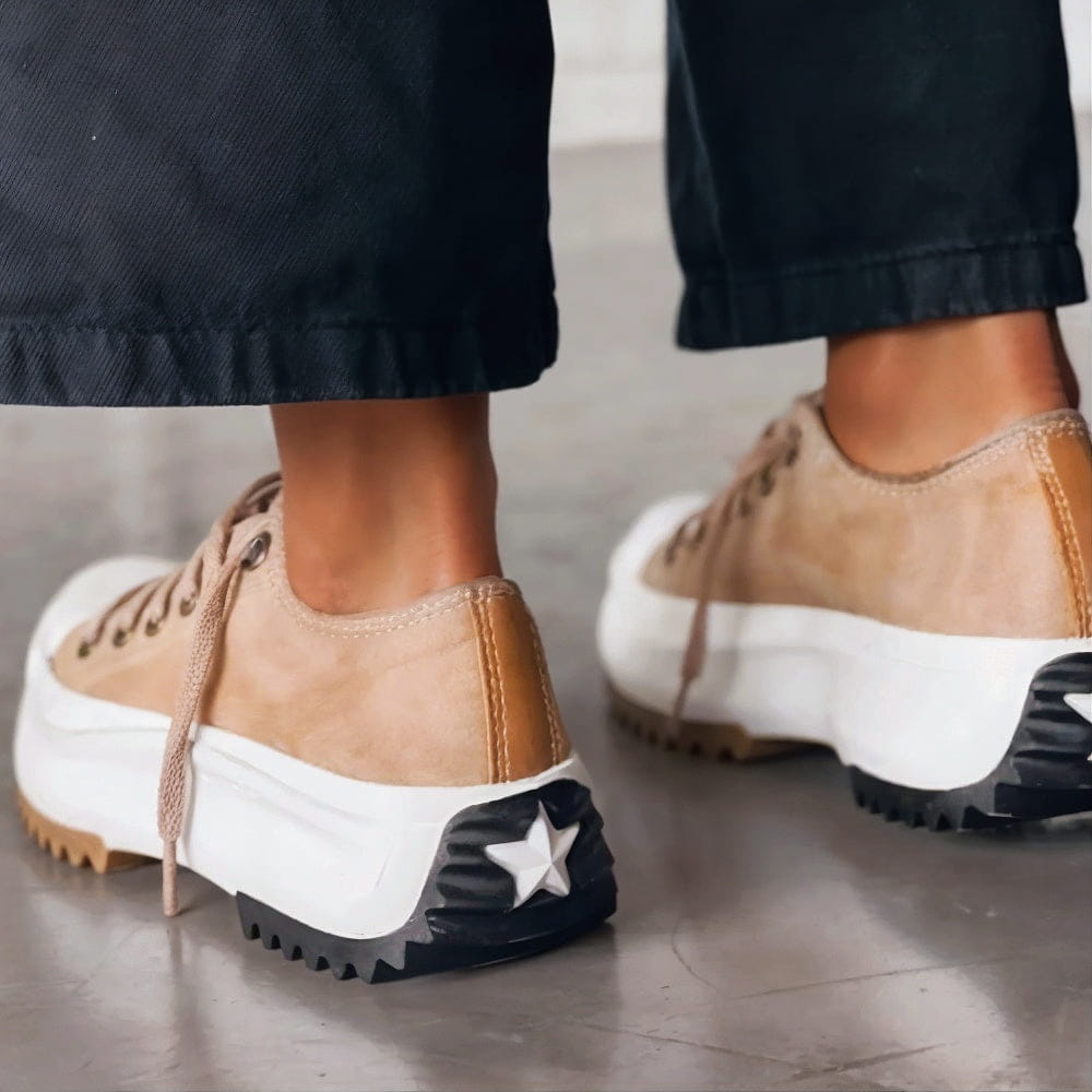 Elina | Zapatos urbanos con tacón estable y elegante