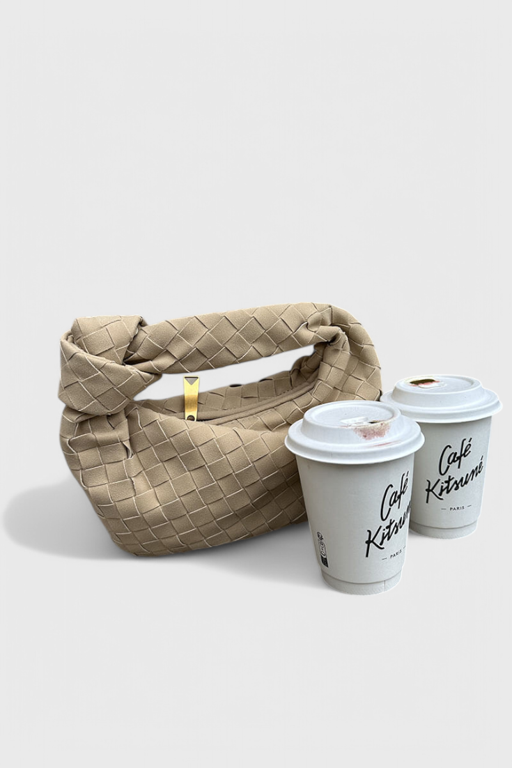 Remi | Mini bolso tejido con elegante detalle de nudo