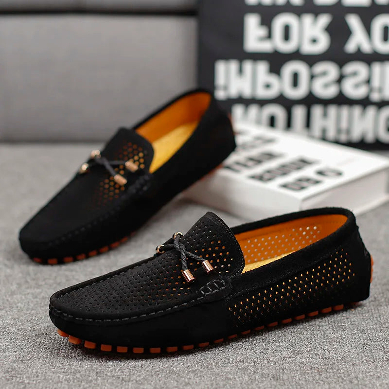 Mocasines de cuero perforado